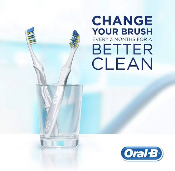 مسواک اورال بی Criss Cross Deep Clean – برس متوسط، بسته ۲ عددی