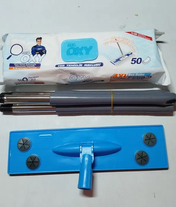 دستمال تی همراه دسته تی اوکسی Mr. OXY مدل Yer Temizlik Havlusu بسته ۵۰ عددی + هدیه تی (Mop)